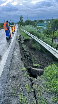 Road surpassed in Galati County Photo: Directorate of Roads and Bridges Buzău