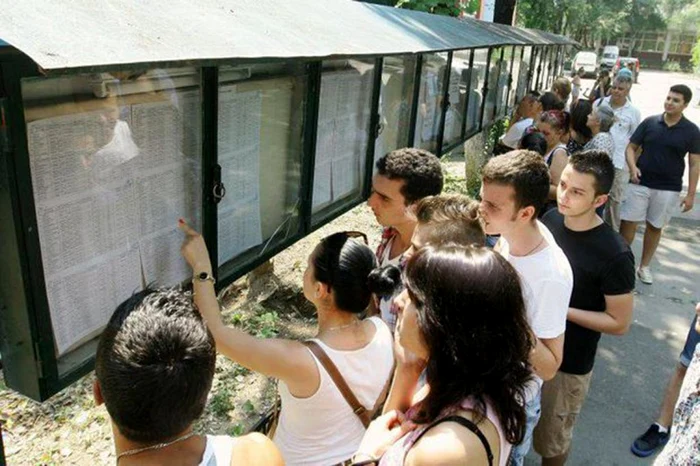 A single exam, at the end of the high school, a reality that could be changed: Archive Adevărul