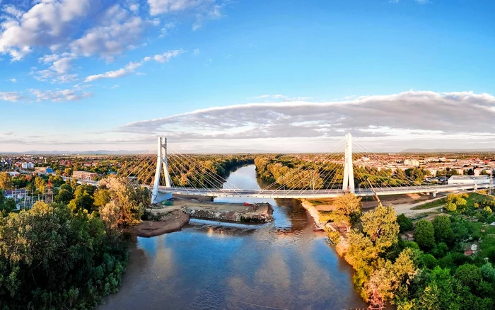The bridge over Someș. Photo: Satu Mare City Hall. Facebook