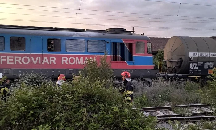 The 36 wagons of the goods were filled with crude oil. Photo: ISU Prahova