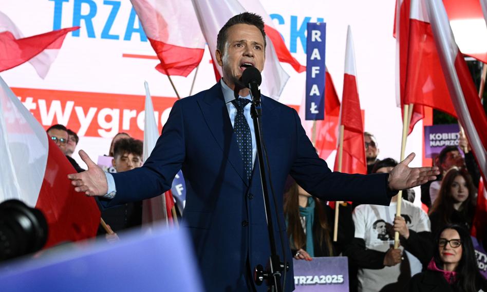 Trzaskowski before Nawrocki. Mentzen, however, strong. Results with 99 percent commission