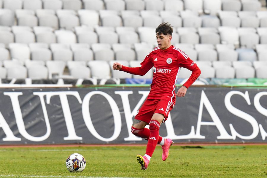 Antrenorul revelației din Liga 1: „Craiova ne-a luat un fotbalist RAR! Și vom pierde alt jucător de excepție” » Anunță schimbări masive!