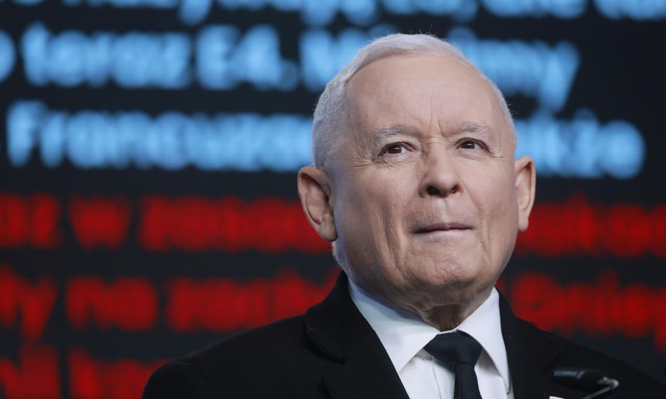 Kaczyński attacks Mentzen: It's unworthy when a group with great income is created