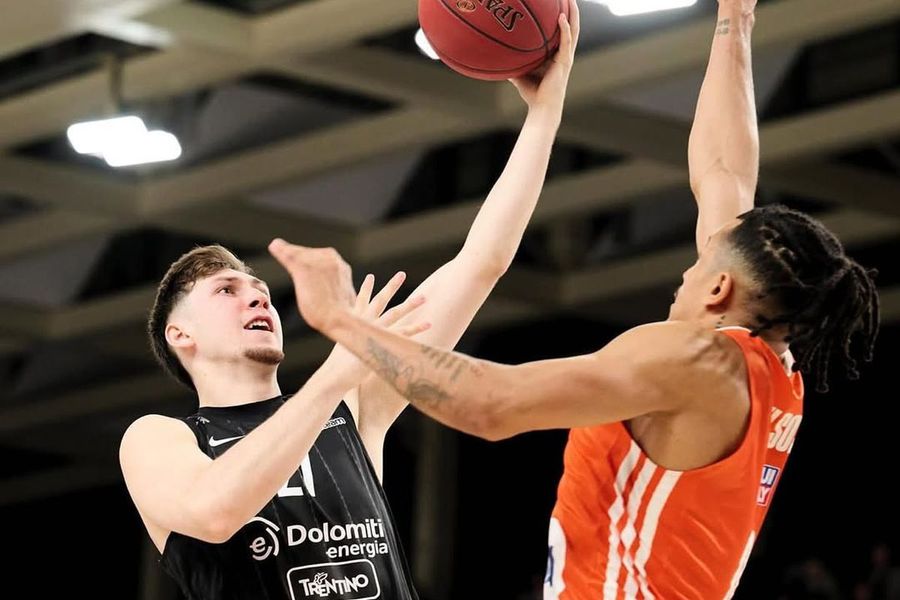 After a season in the first League of Italy, Denis Bădălău will go to the NCAA! Former Scouter of Philadelphia 76ers: 