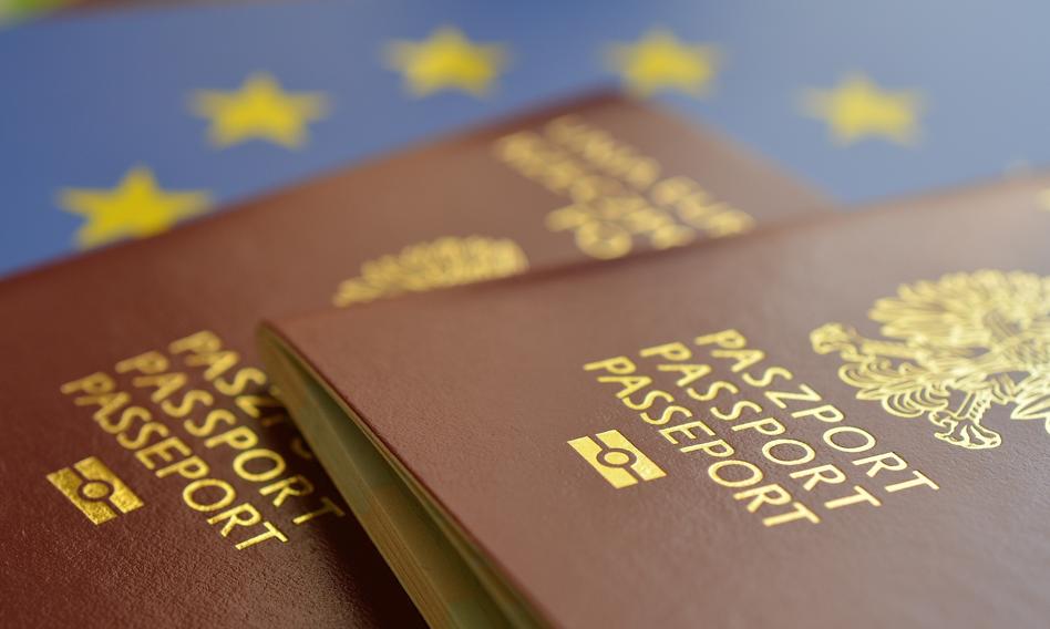 Not three, but ten years. PiS wants to extend the time needed to obtain citizenship