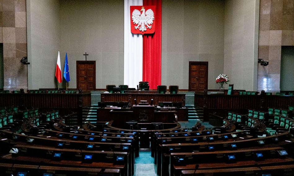 Larger penalties for MPs for unjustified absence. There are changes in the regulations of the Sejm