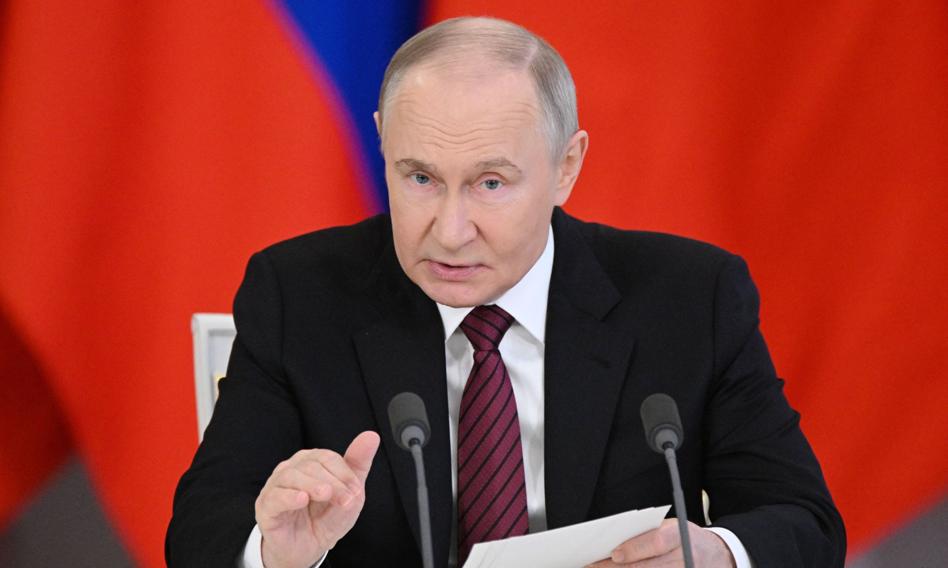 Putin uses the confusion. "All Ukraine is ours"