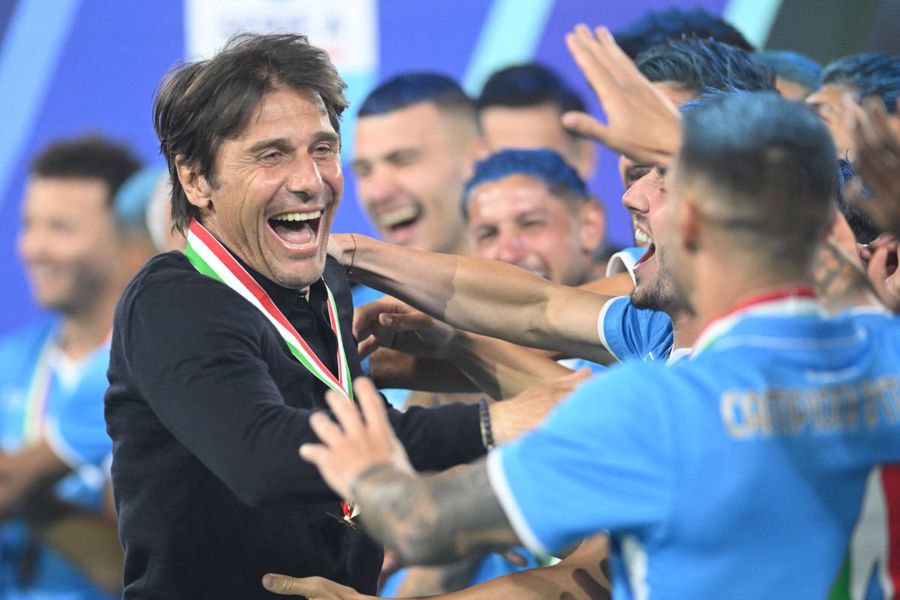 Ag4in! Napoli Conde
