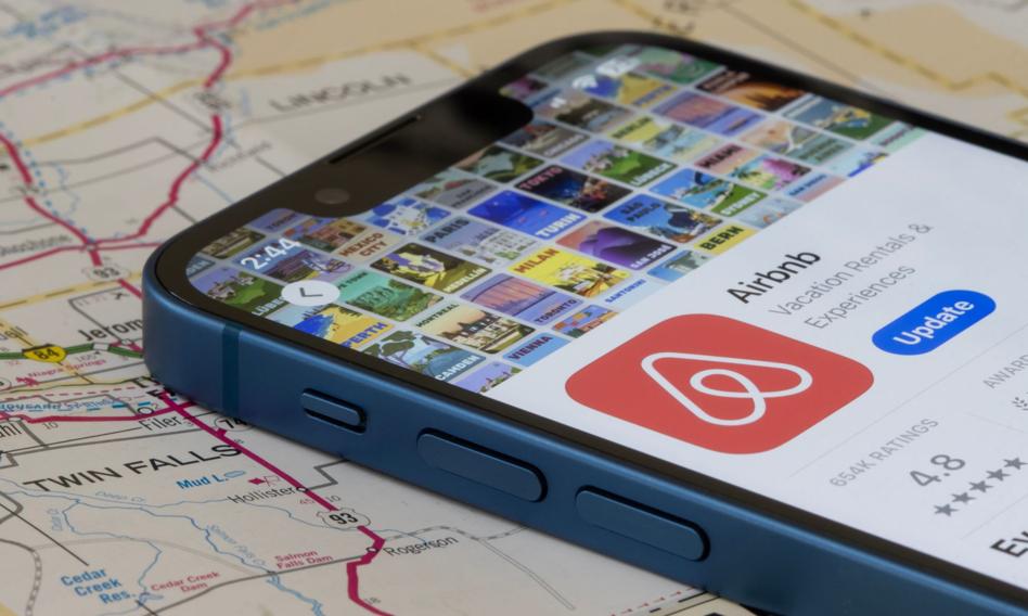 Cook, massage and personal trainer. News in the Airbnb application