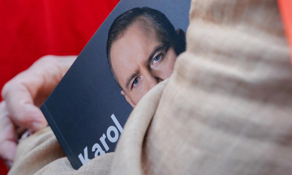 Karol Nawrocki as Tadeusz Batyr sued by the widow of Nikosi. It went for a book