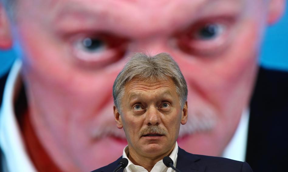 Trump sends ships, the Kremlin responds. "Everyone should be careful"