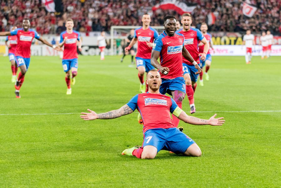 Denis Alibec, after a goal scored in FCSB - Dinamo // Photo: Imago Images Denis Alibec, at FCSB: In 5 months from