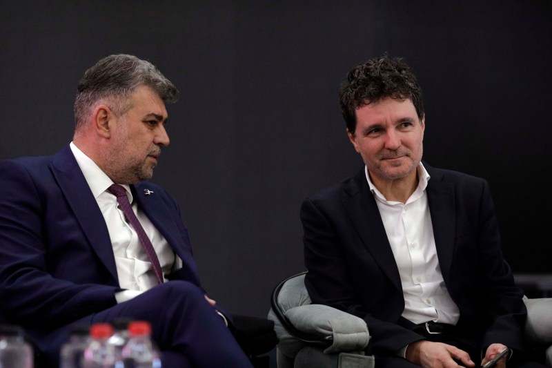 Marcel Ciolacu congratulates Nicușor Dan for victory. The 