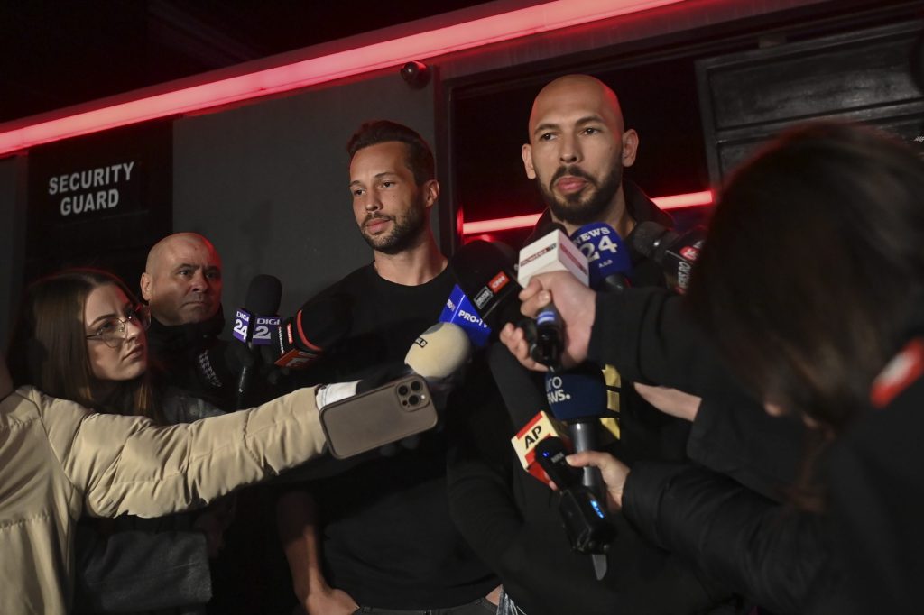 Tate brothers make press statements in front of the Voluntari house, Ilfov, March 22, 2025 / Photo: Inquam Photos / Eduard Vinatoru