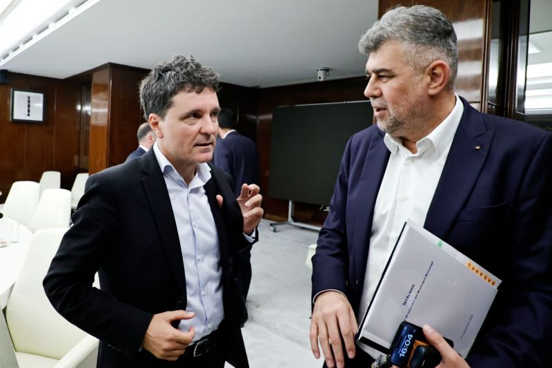 Nicușor Dan and Marcel Ciolacu / Photo: Government
