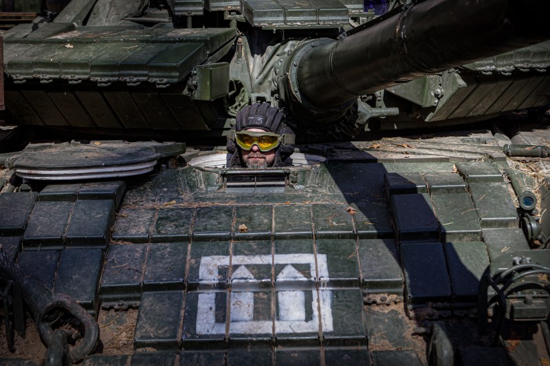 Live war in Ukraine, day 1168: Putin is more interested in peace now, after the cheap oil, says Trump / Ukrainians try a new offensive in the Kursk region / Another Drone attack on Moscow