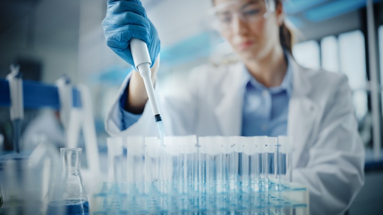 Work in the Pharmaceutical Laboratory (illustrative photos)