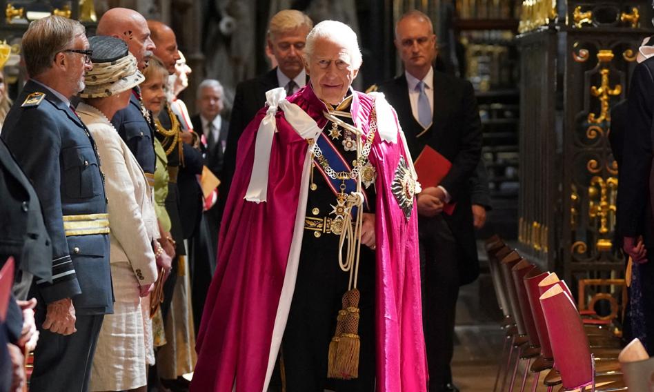 King Karol is already richer than the Beckhams (he multiplied Elizabeth II twice)