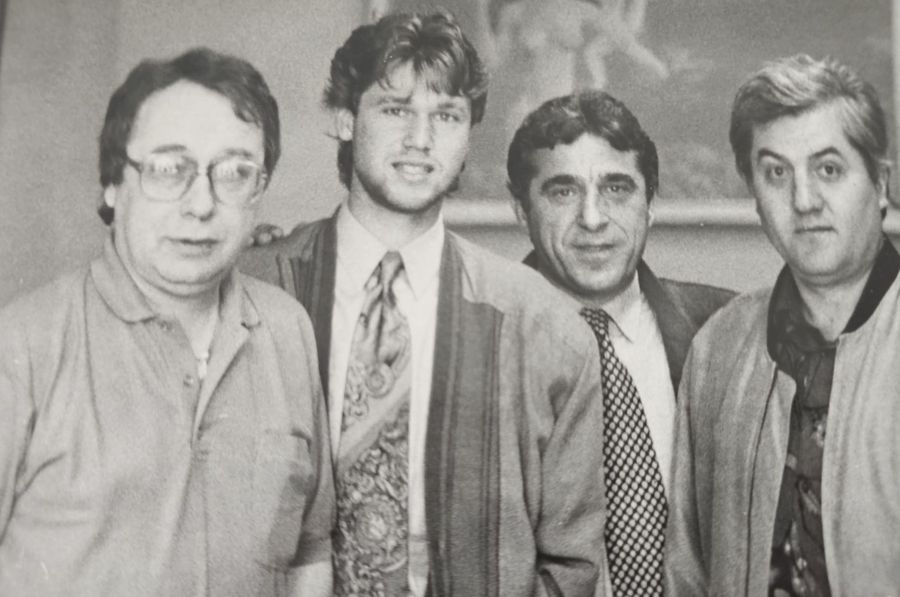 Poveștile lui Marius Mitran, strânse în peste 30 de ani de carieră: „Craiova Maxima e mult mai frumoasă decât Steaua '86. Și povestea, și dramatismul, și tot ce s-a întâmplat cu ea”