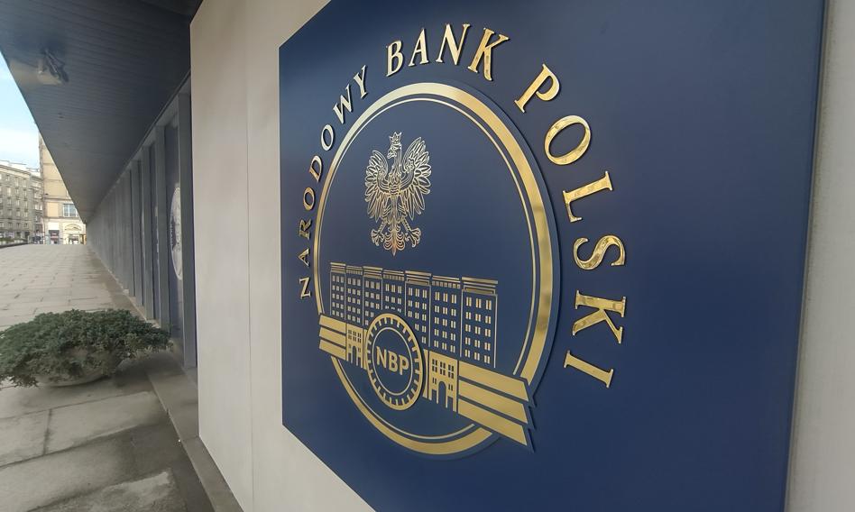 The NBP provided data on the banking sector. Net profit has increased