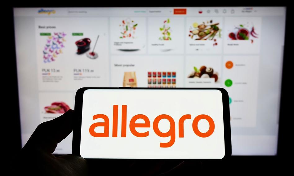 The controversial movement of the internet giant. The alcohol enters the allegro again