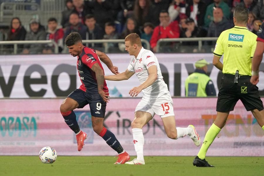Florinel Coman, in action at Cagliari / Photo: Imago Verdict ruthlessly announced after three months after Florinel Coman's transfer