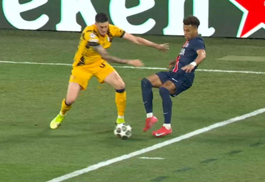 Photo: Tv @digi Sport Capture 1 All the decisions of Istvan Kovacs from Inter - PSG, in real time »Rusescu's remark at the break: