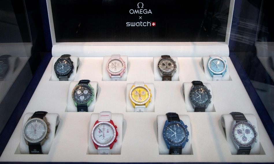 Trouble of the giant's watch. Will the Swiss legend survive turbulence?