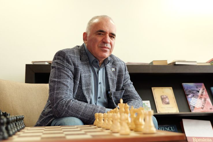 Garry Kasparov at the Grand Hotel Bucharest, photo: Andrei suppl / Sports Gazeta