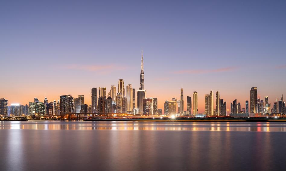 Trump will build a luxury hotel in Dubai. Will cost a billion dollars