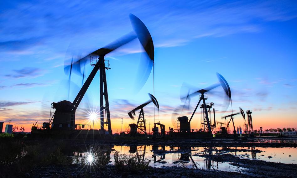 Oil prices on an inclined plane. April falls into May