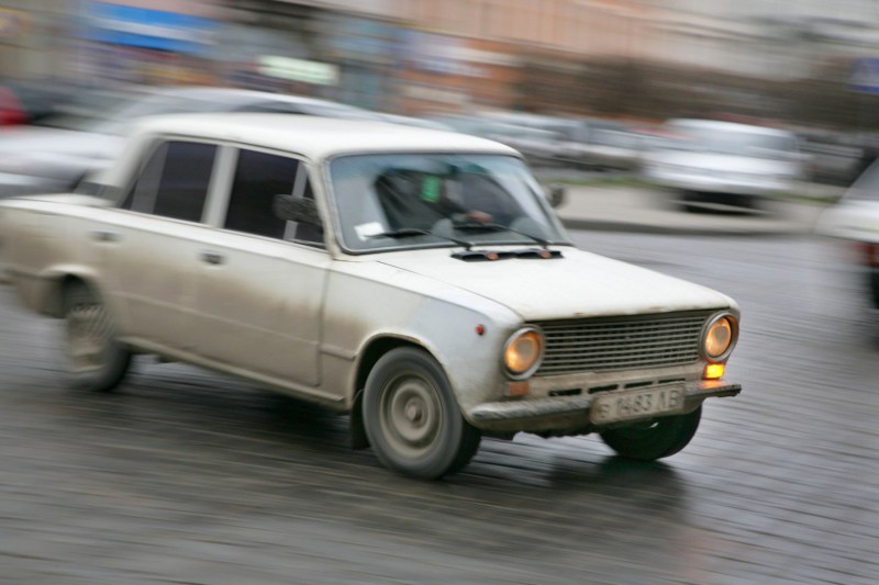 Residents of a Russian region intend their cars to Ukrainian attacks with Drone, accuse the local governor