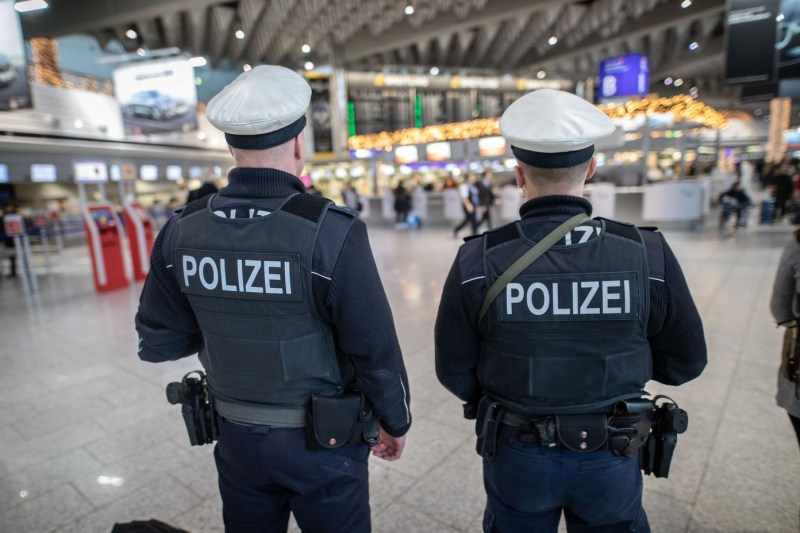 Suspects of espionage in favor of Russia, charged in Germany. Were planning the assassination of a former Ukrainian officer