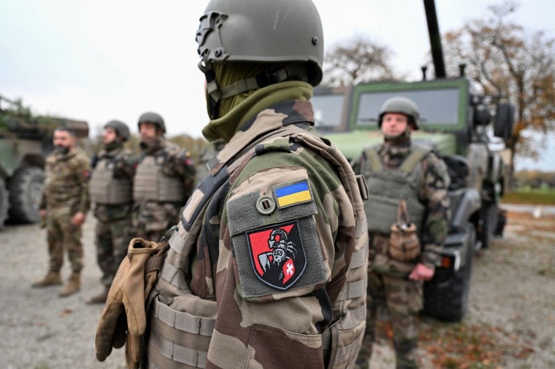 Live War in Ukraine, day 1190: Zelenski, received today in Berlin / Kiev leader wants a trilateral summit with Putin and Trump, while Russia is preparing an offensive in the north.