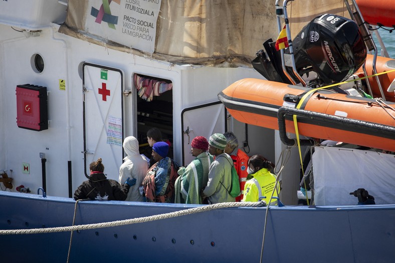 Refugees and migrants off the coast of Italy