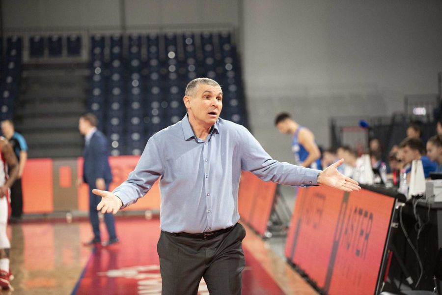 Cristian Achim, CSM Oradea/PHOTO: FIBA.Basketball Important victory for U-BT Cluj-Napoca in the first match of the final of the National League.
