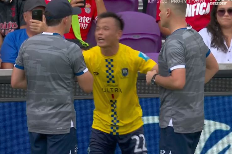 Tong Zhou, nerve crisis in Benfica - Auckland