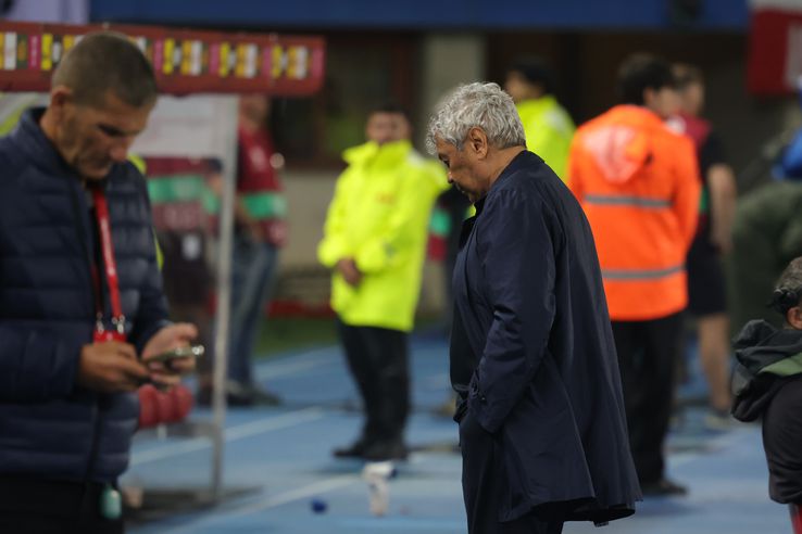 Mircea Lucescu, at the match Austria - Romania 2-1 Photo: Ionuţ Iordache (GSP)