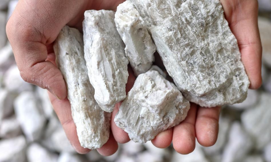 The EC wants to invest in critical raw materials outside the Union, including Ukraine and Greenland