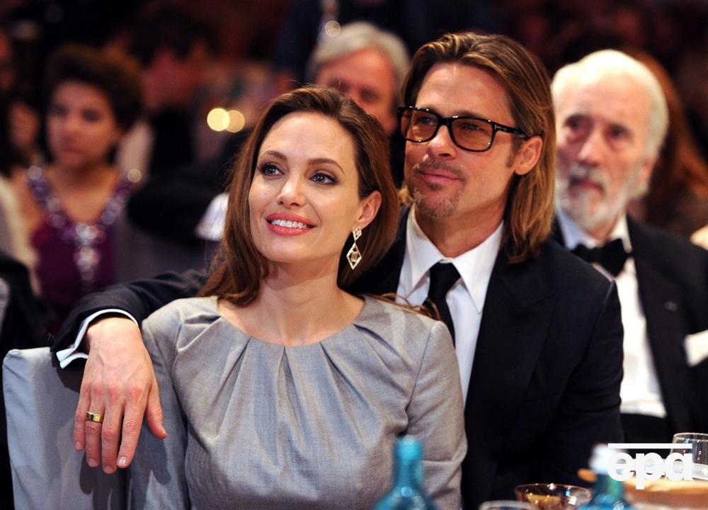 Jolie is 50 years old. The brightest photos of the actress before and after the reconstruction of the breast due to removal of the mammary glands 5