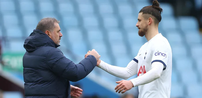 Ange Postecoglu was good for Radu Drăgușin. Photo Facebook Tottenham Hotspur