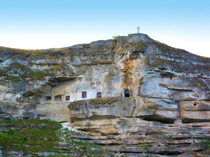 Rock monasteries. Molodova.Travel source