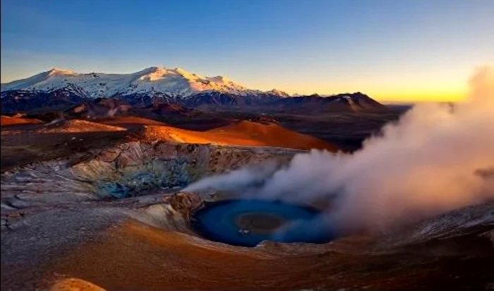 After 250,000 years, the volcano wakes up to life. Photo: video capture