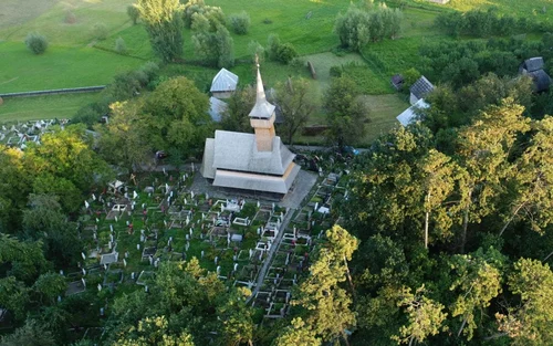 IEUD Hill Church Photo Wikipedia JPG