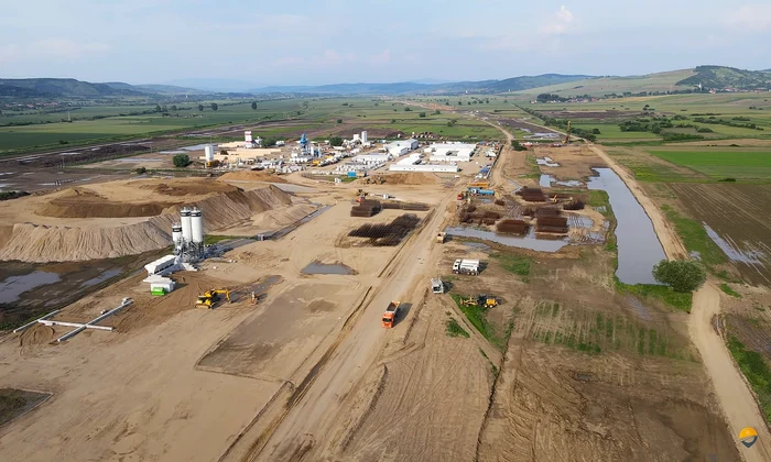 Site on the Unirii Highway. Photo: Pro Infrastructure Association. Facebook