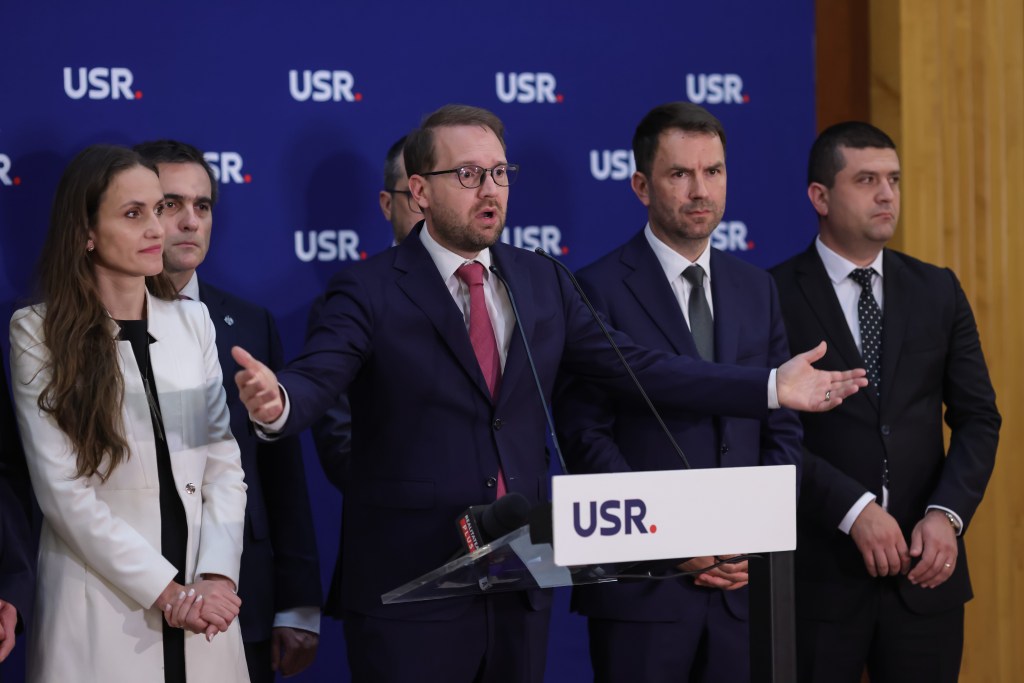 Press conference held by USR leaders, in Bucharest, May 28, 2025. Inquam Photos / Sabin Cîrstoveanu.