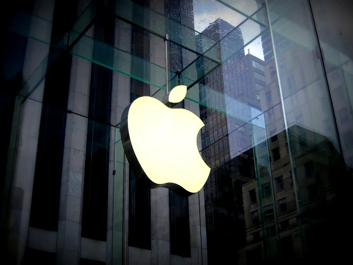 Apple's company, sued because it would have exaggerated progress in AI photo: X