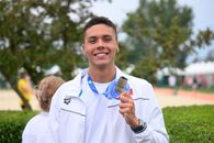 David Popovici, joking after conquering the title that was missing with the best time of the year: 