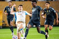 The brand, at the feet of Vinicius Jr: