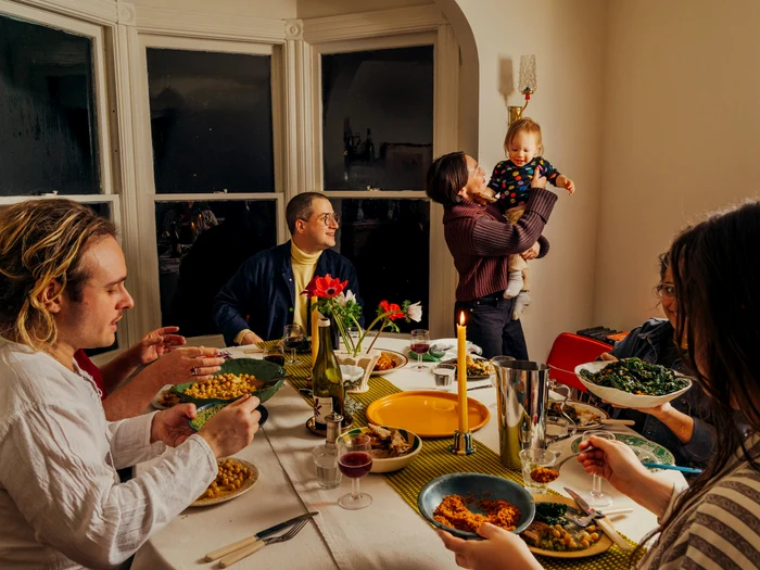 Family dinner Photo Bon Appetit